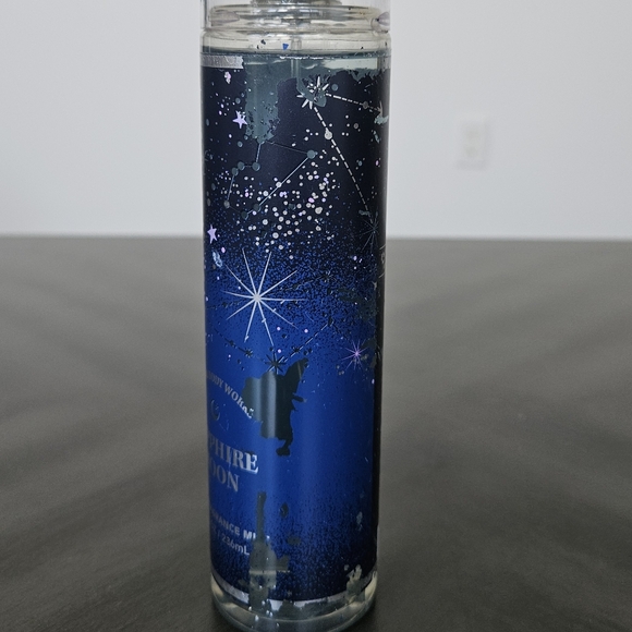 Sapphire Moon - Picture 2 of 4